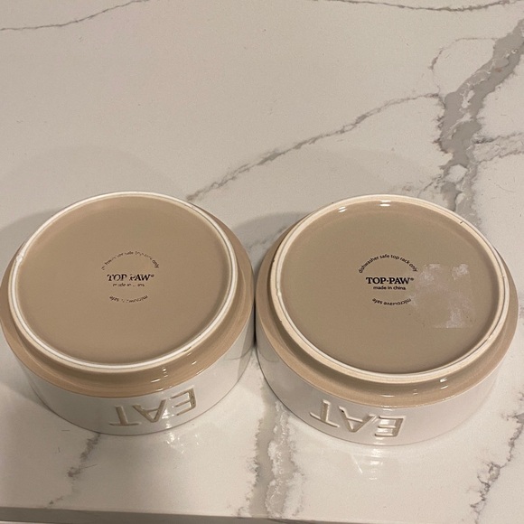 Top Paw White Ceramic "EAT" Dog Bowls with Beige Trim - Set of 2 - Picture 4 of 5